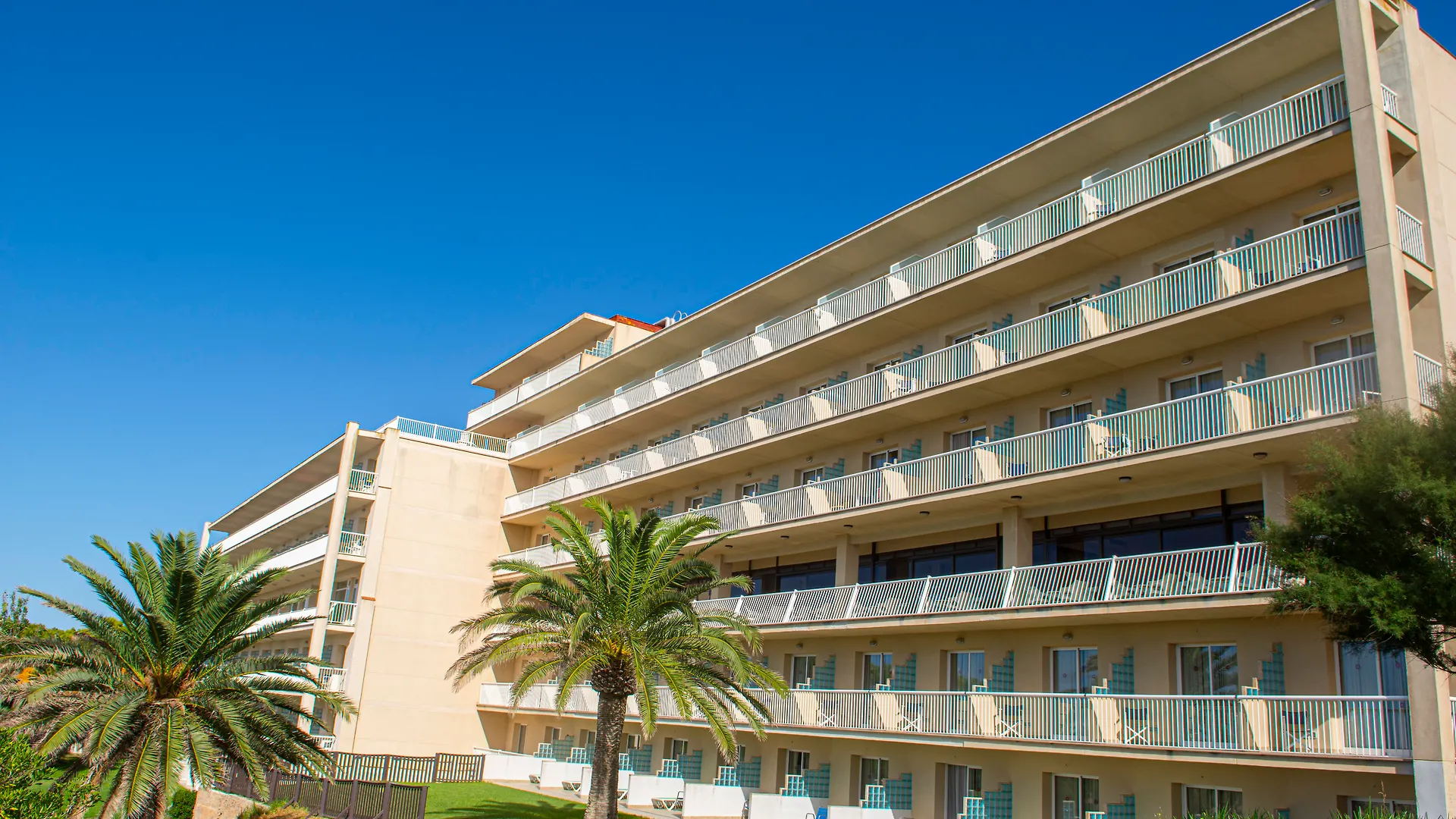 ***  Club Hotel Aguamarina Arenal d'en Castell Spain